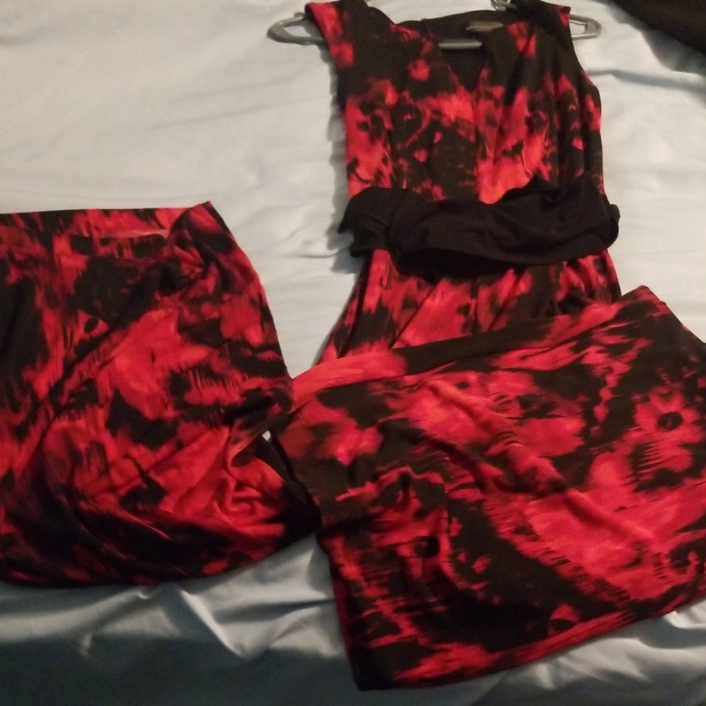 Jumpsuit - Picture 2 of 3